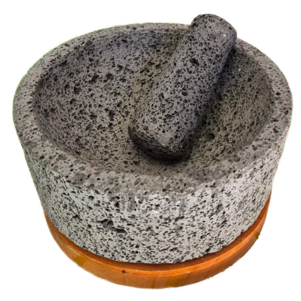 Molcajete de Piedra Volcánica Yohual de 8 Pulgadas con Base de Cedro 03.webp